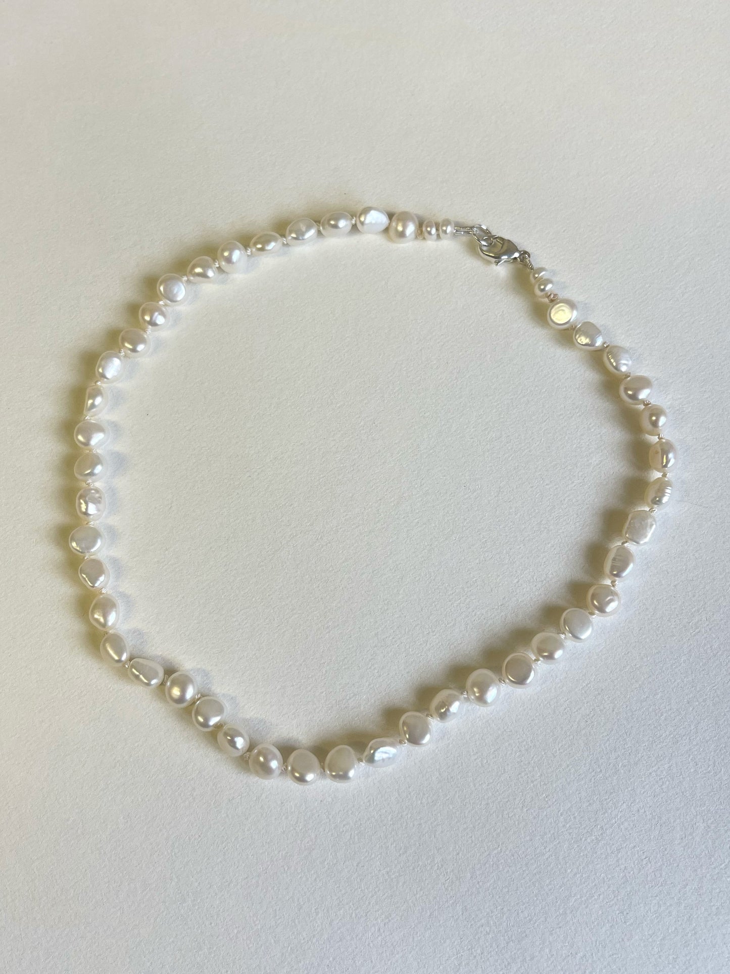 White pearl necklace

